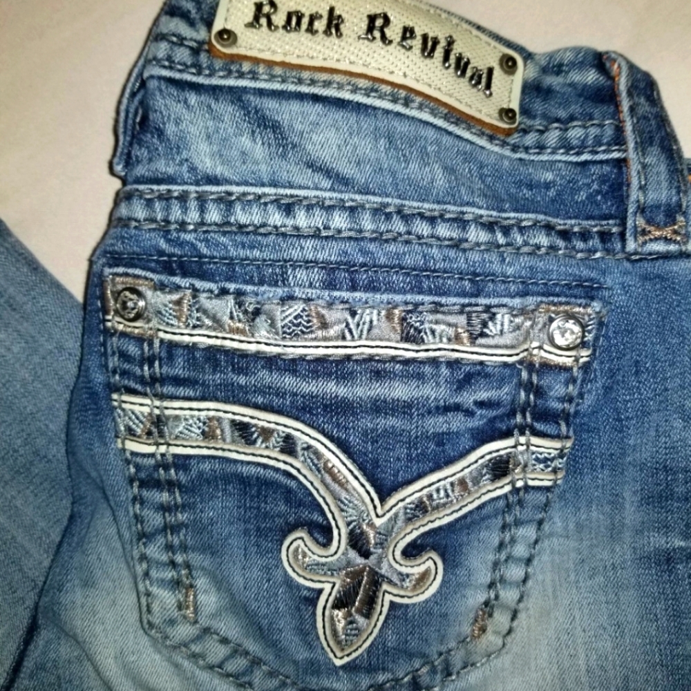 Rock revival knee length jeans